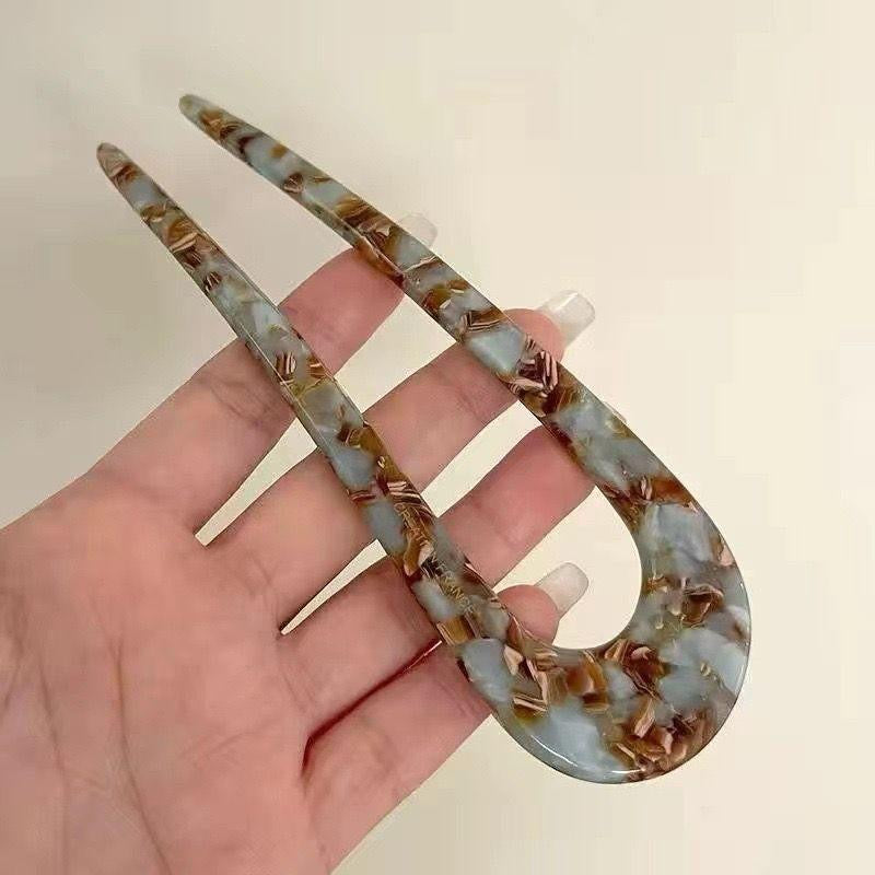 Lady Royal's U-Shaped Hair Styling Fork