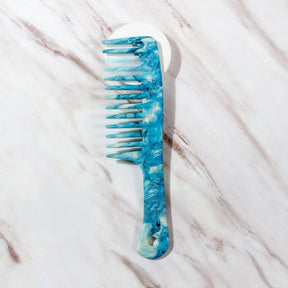 Lady Royal's Embossed Styling Comb